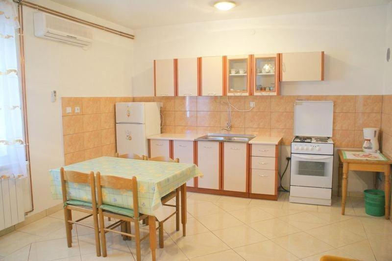 Apartment Blaza Senj  Rum bild