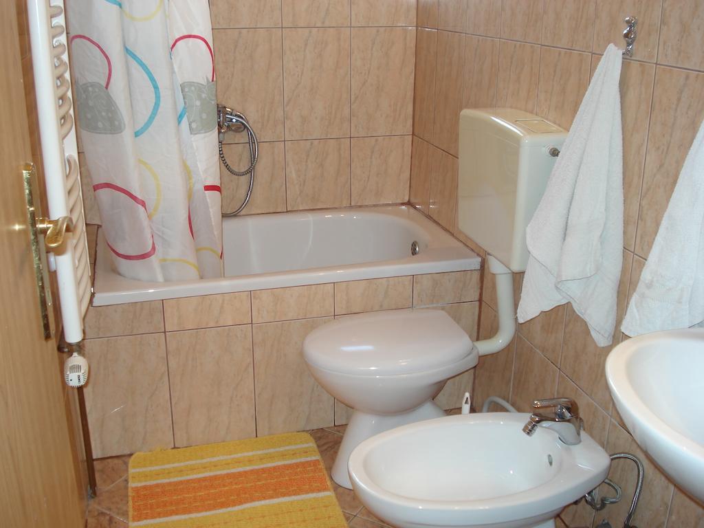 Apartment Blaza Senj  Rum bild
